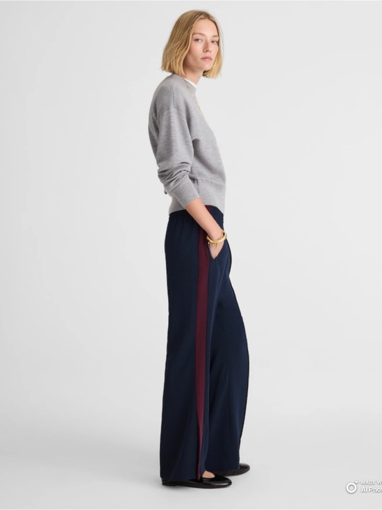 Madewell Pants - Madewell Classic Navy Pull-On Bootcut Track Pant Size Medium NWT Sporty Career